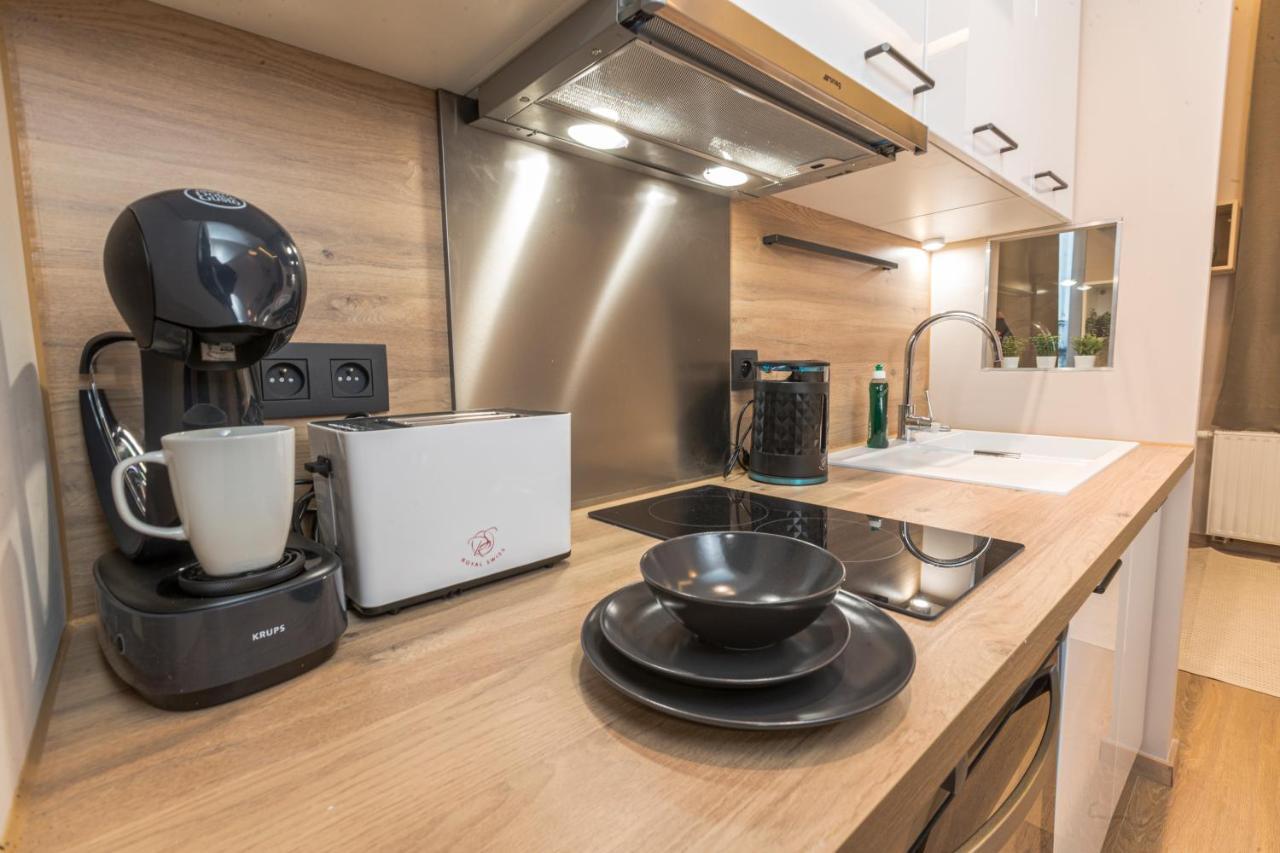 Golden Dove Luxury Aparts Bryssel Exteriör bild
