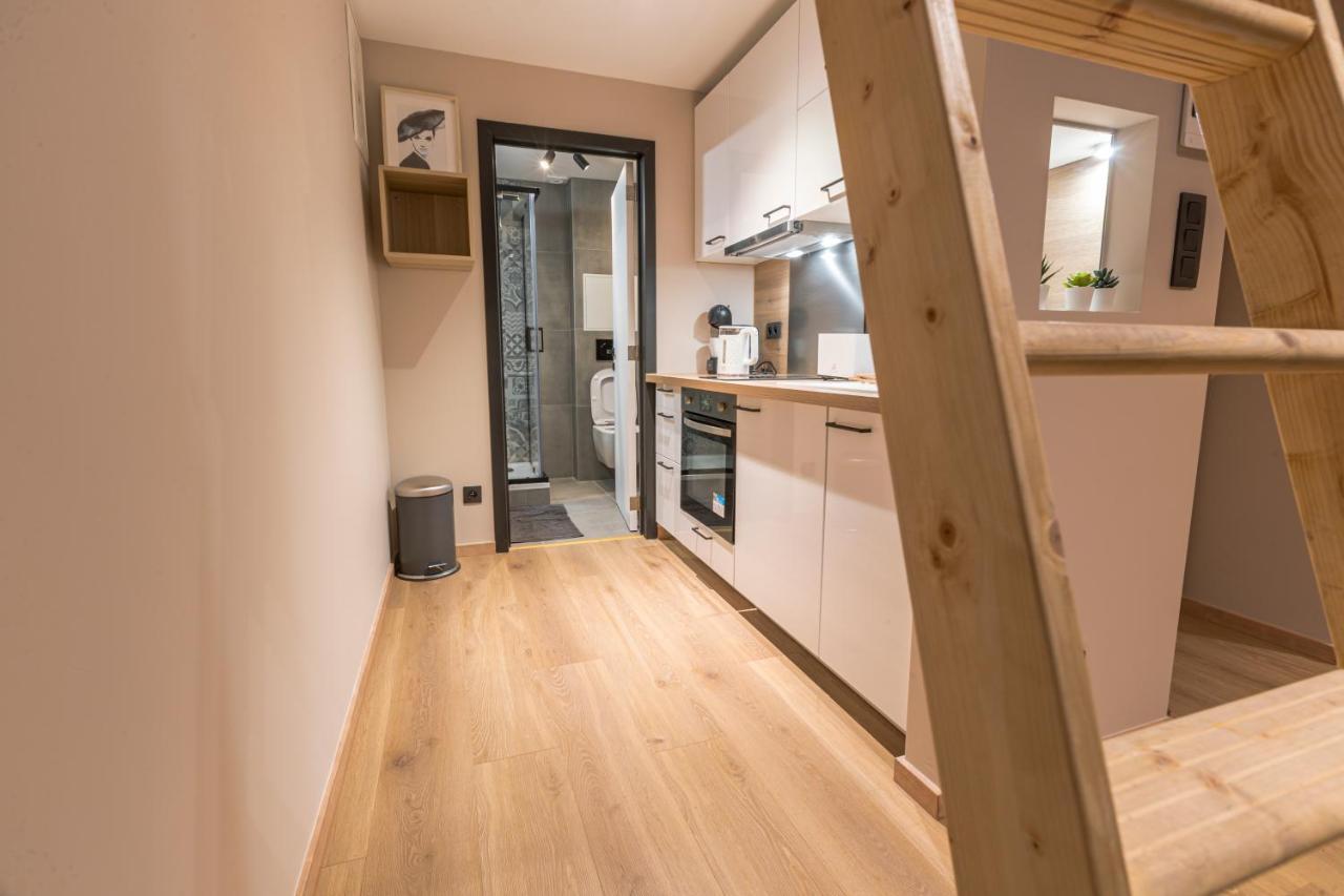 Golden Dove Luxury Aparts Bryssel Exteriör bild