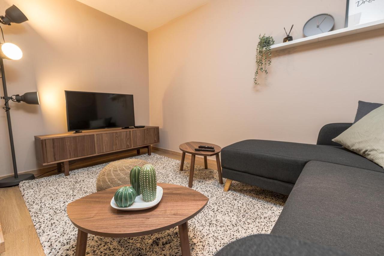 Golden Dove Luxury Aparts Bryssel Exteriör bild